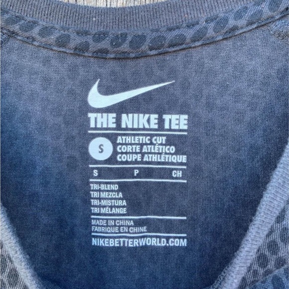 Nike Kobe Bryant Mamba Shirt (24) - Picture 3 of 3